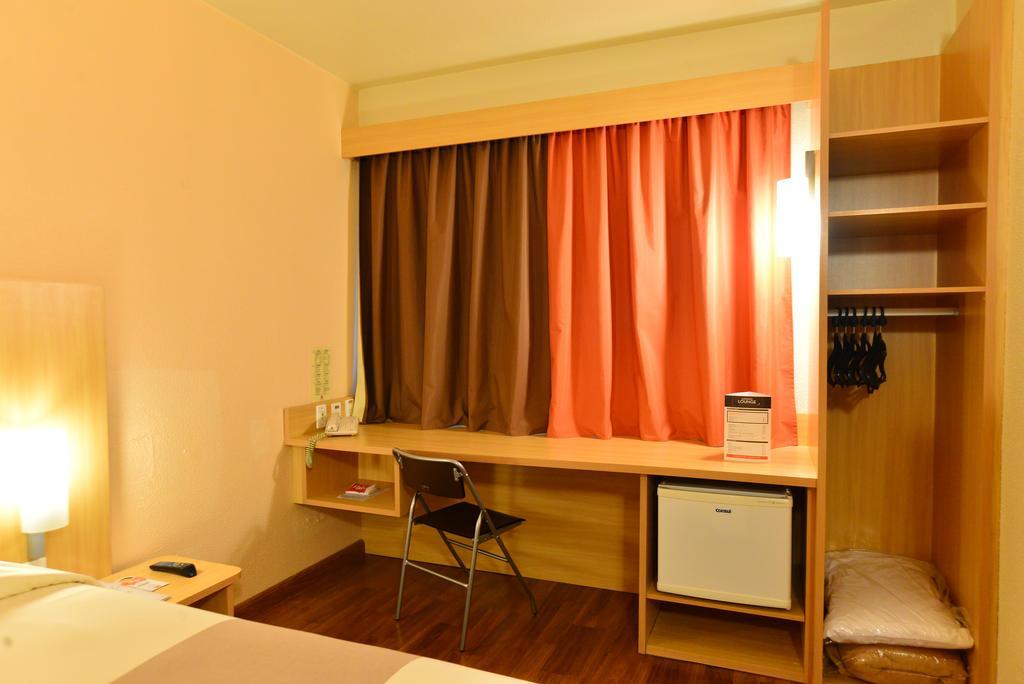 Hotel Ibis Caxias Do Sul Extérieur photo